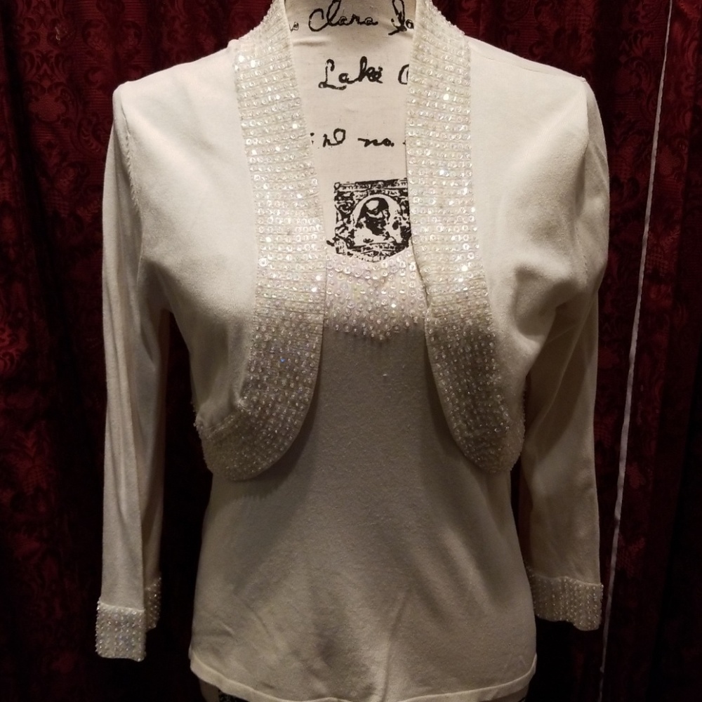 Shrug and Tee Top